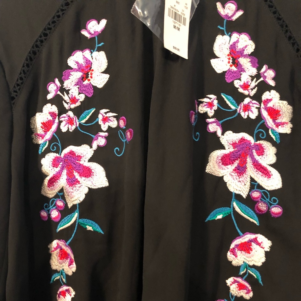 Express Top Medium - Picture 4 of 4